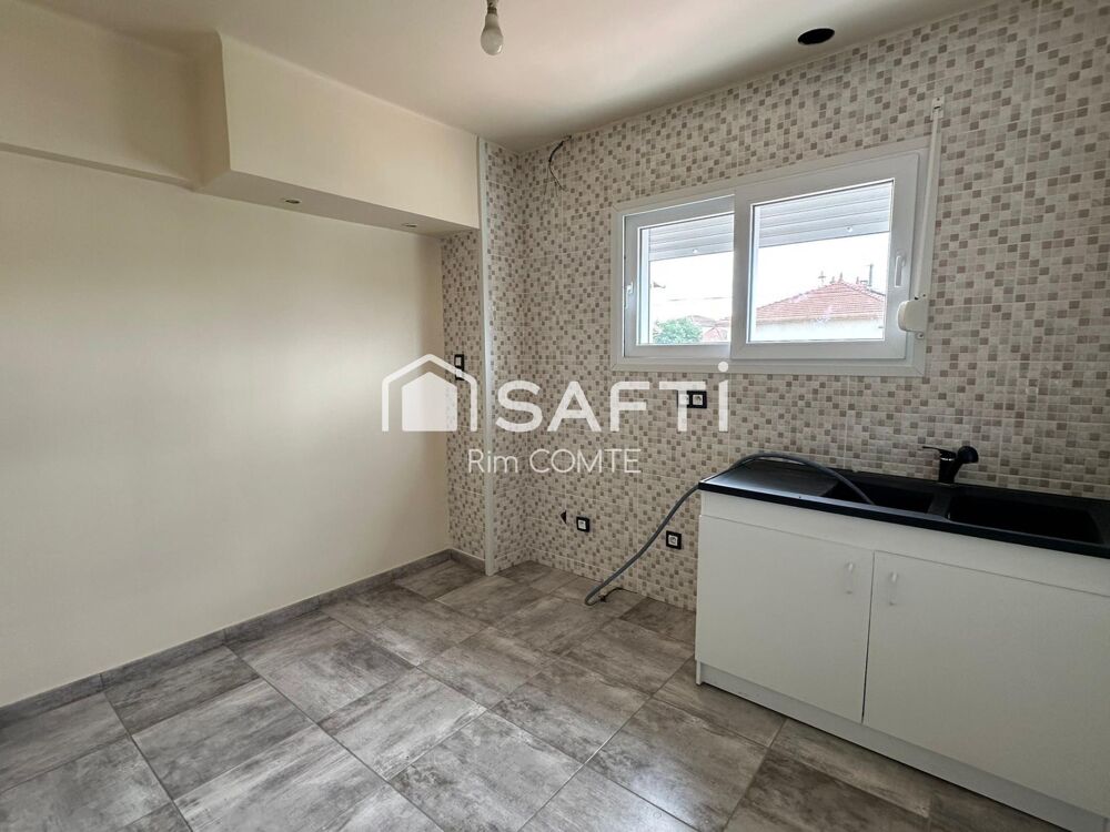 Vente Maison Maison rénovée de 65 m² à étage – Quartier résidentiel ultra paisible – Terrain de 800 m² constructible!! Le peage-de-roussillon
