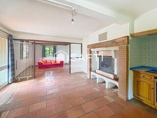  Maison � vendre 9 pi�ces 220 m�