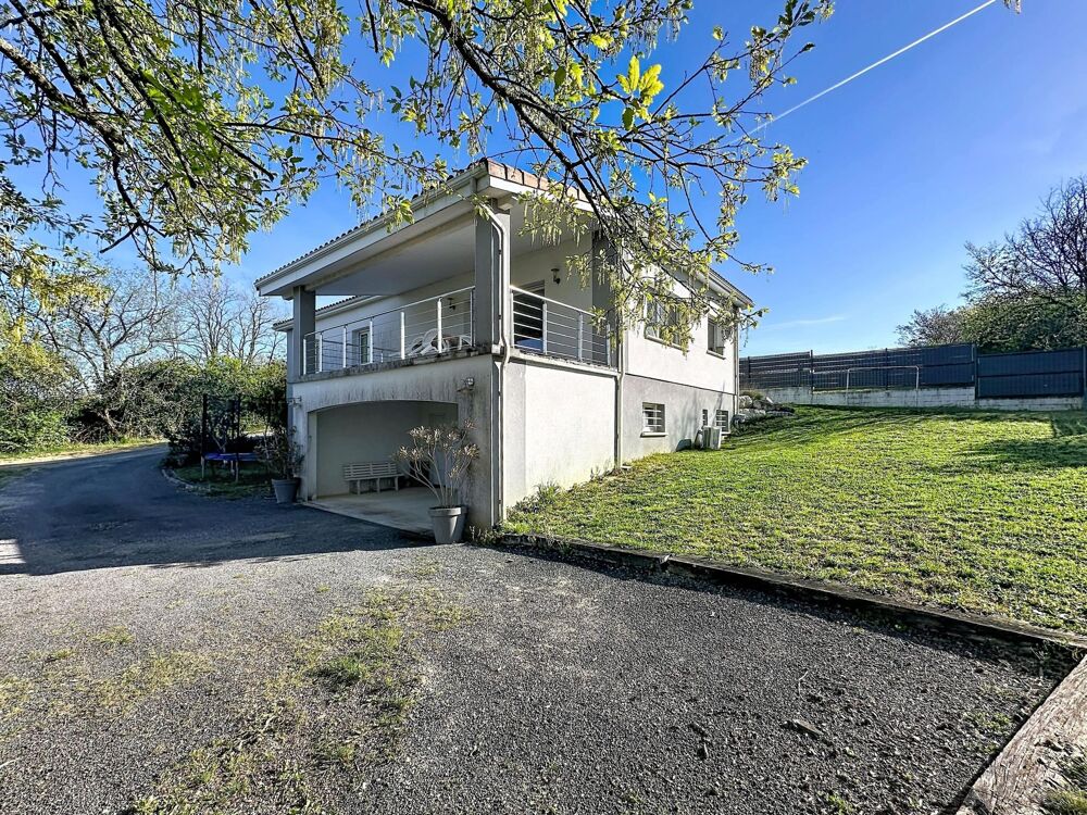 Maison de 110 m2 avec 4 chambres et sous-sol de 95 m2