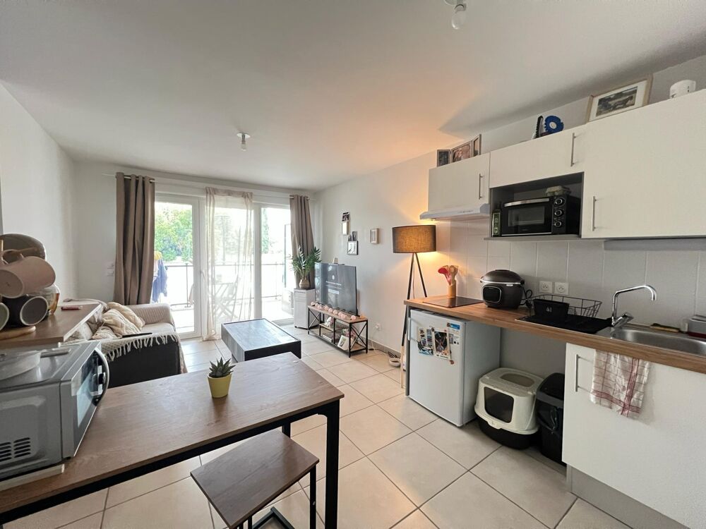 Vente Appartement T2 loué – balcon, 2 parkings – Cavaillon Cavaillon