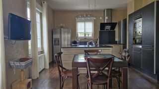  Maison à vendre 7 pièces 185 m²