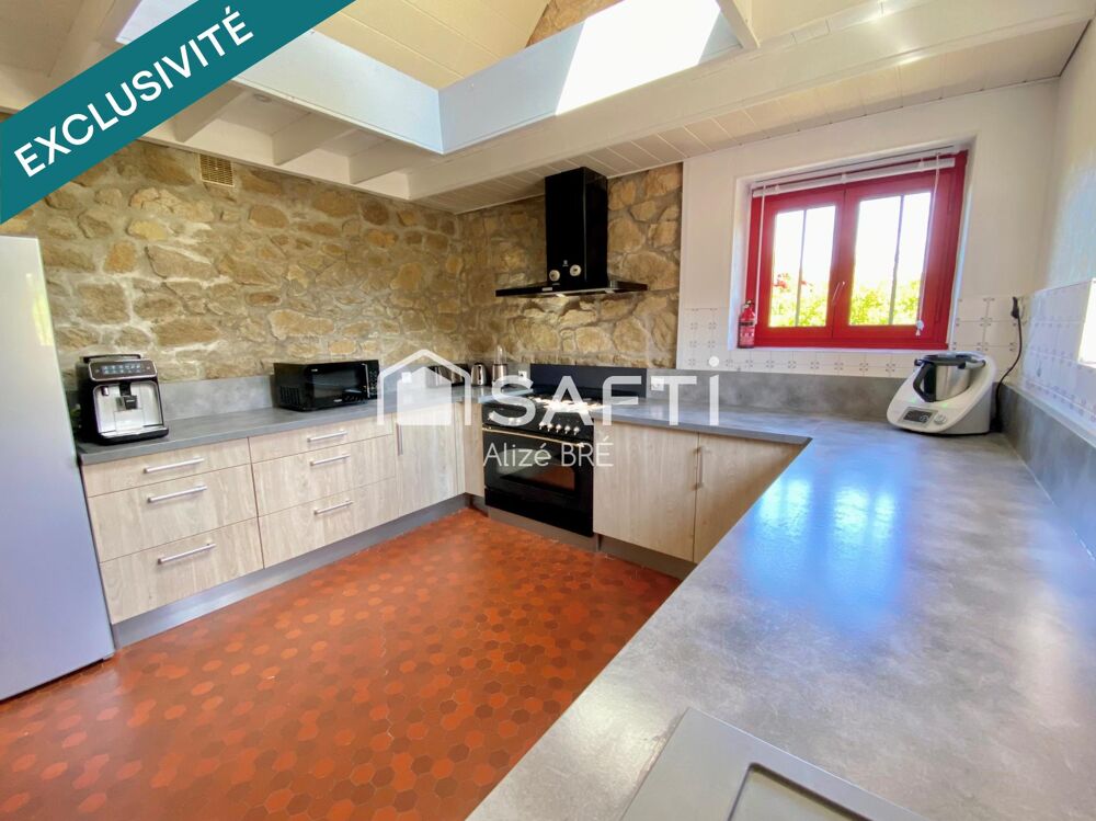 Longère en pierre 120m2 sur la côte bretonne