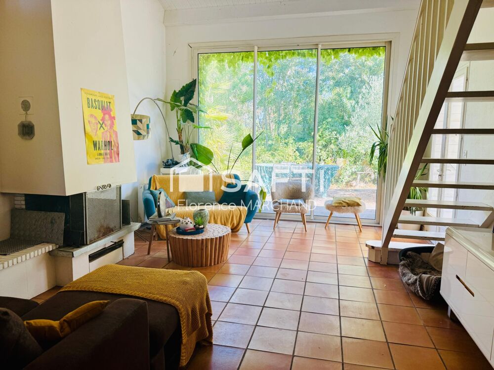 QUARTIER DU STADE MAISON FAMILIALE 4 CHAMBRES JARDIN GARAGE