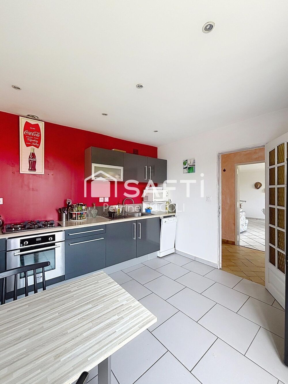 Vente Maison Maison de ville T5 jardin et garage Carbon-blanc
