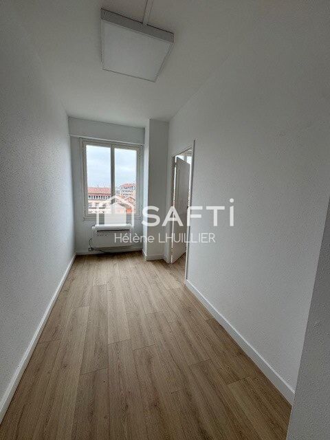   Bureaux de 45.68m² au 5eme etage - Toulouse Allée Jean Jaures 
