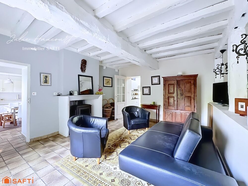Vente Maison Un véritable havre de paix avec vue dégagée, à seulement quelques minutes des commodités. Montilly-sur-noireau