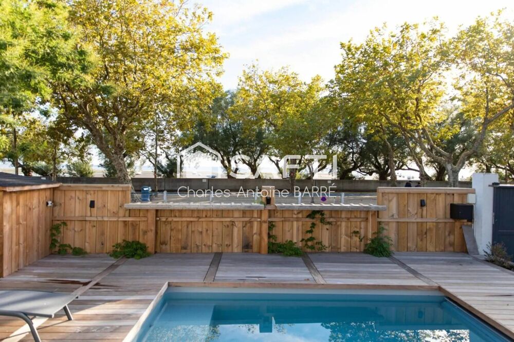 Vente Maison Magnifique maison située en première ligne Andernos-les-bains