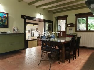  Maison � vendre 8 pi�ces 366 m�
