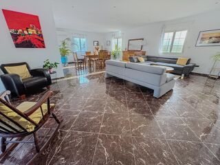  Maison  vendre 5 pices 156 m