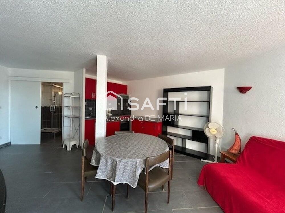 T2 rénové avec loggia et vue marina