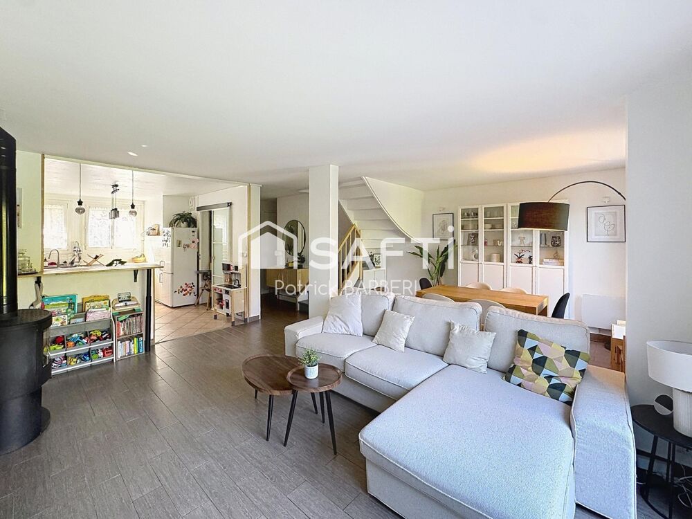 Vente Maison Rare sur le secteur RER A 12 minutes à pied seulement! Cergy