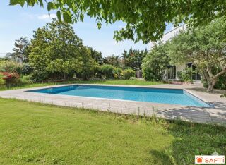  Maison � vendre 8 pi�ces 220 m�