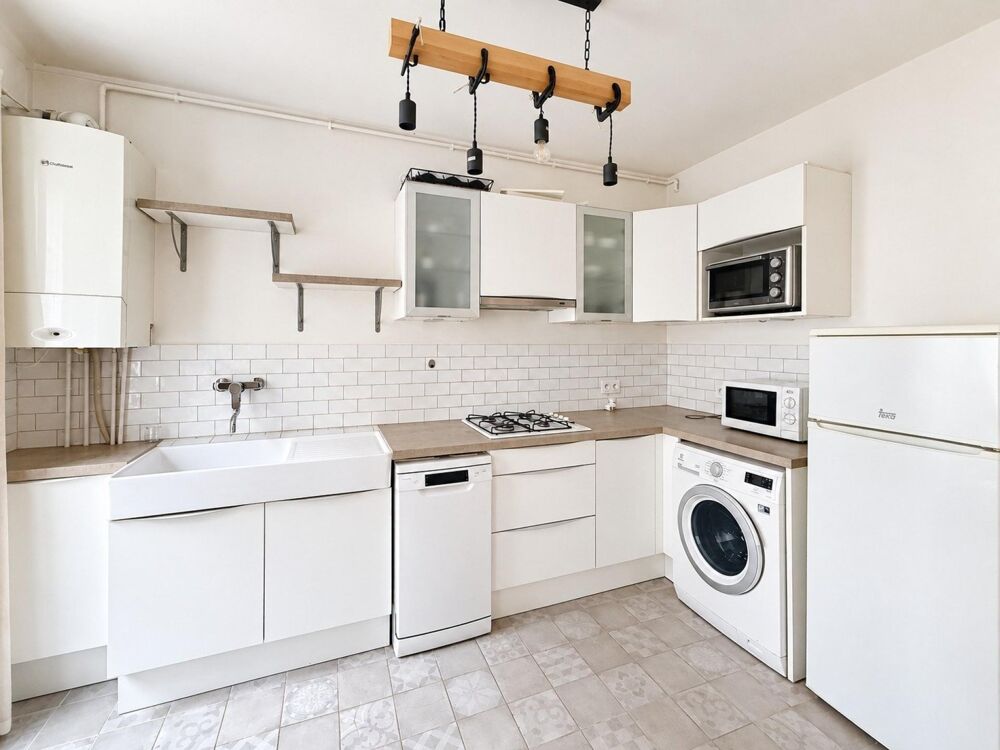 Vente Appartement Père-Lachaise - Deux-pièces de 35m2, charme de l'ancien et faibles charges Paris 11