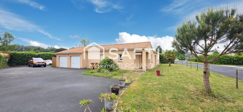 Pavillon plain-pied, 2007, 3 chambres, 1100m² de terrain + double garage.