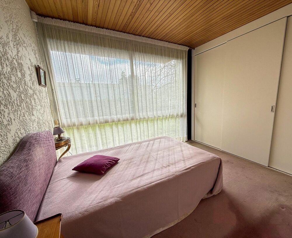 � vendre  Maison Yvrac (33370)