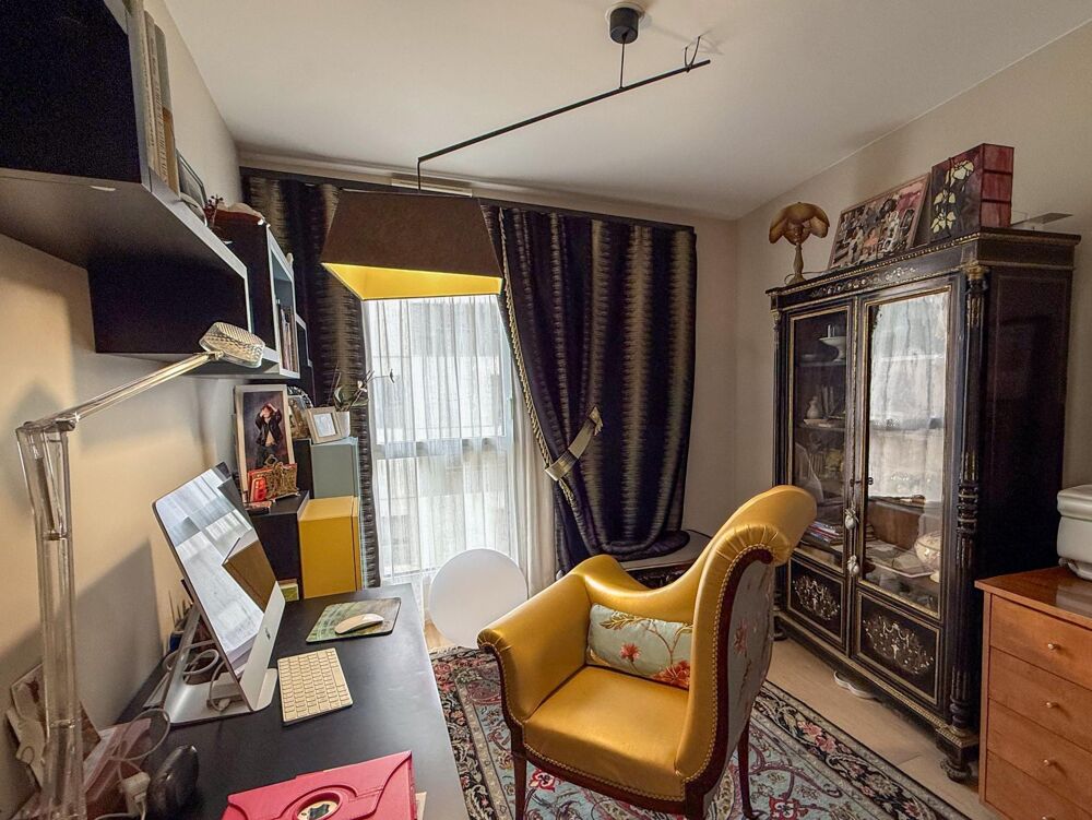 Vente Appartement Superbe Appartement T4 de 3 chambres et parking Bordeaux