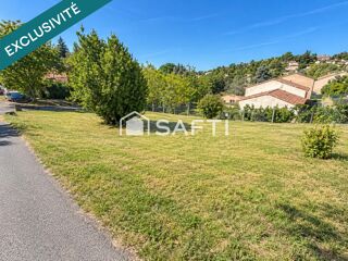  Terrain à vendre 561 m²