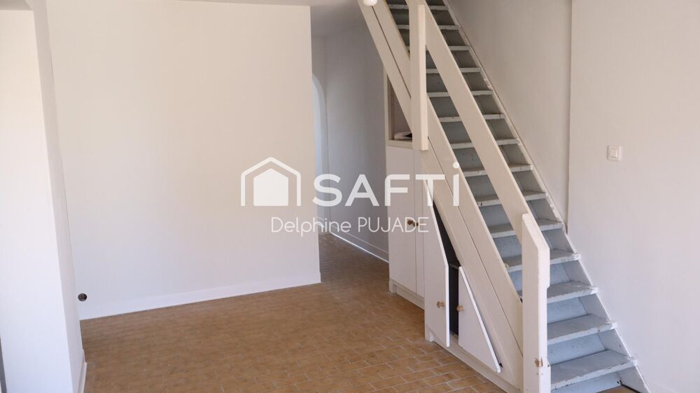 Maison à fort potentiel avec vue mer à l'étage  Fleury