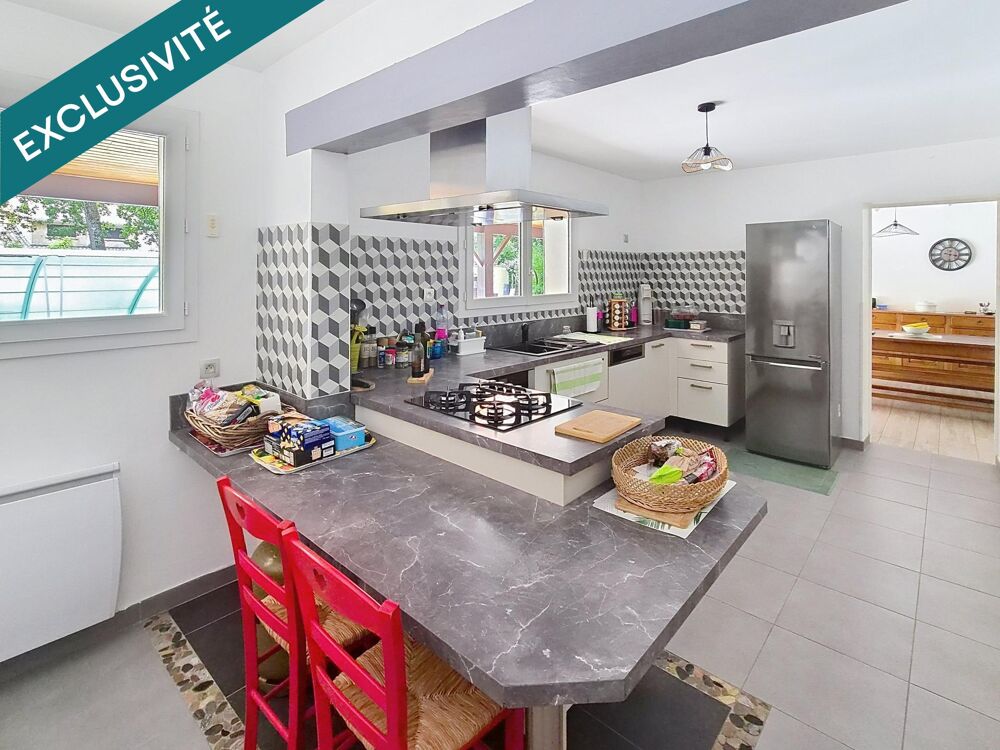 Vente Maison Maison 130 m2 avec piscine sur parcelle 2700 m2 Le verdon-sur-mer