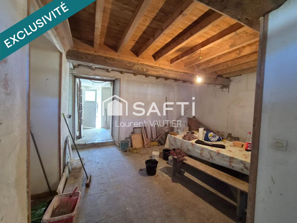 Vente Maison Maison de ville à rénover – 115 m² – 5 chambres – Jardin – Saint-Denis-le-Gast Saint-denis-le-gast