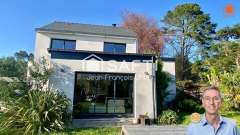   Maison contemporaine en hyper centre-ville, au calme d'une impasse. Maison - 5 pi�ce(s) - 127 m�