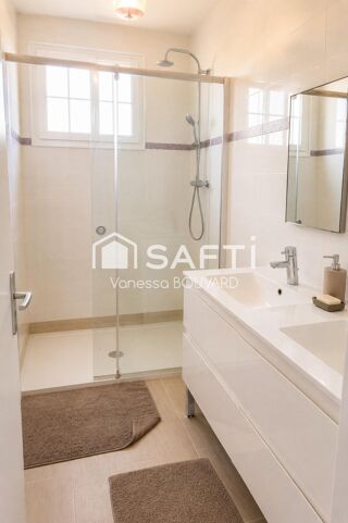  Maison à vendre 6 pièces 121 m²