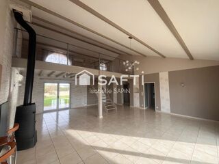 Vente Maison Joli pavillon climatisé avec 3 chambres et piscine couverte Champigny en rochereau