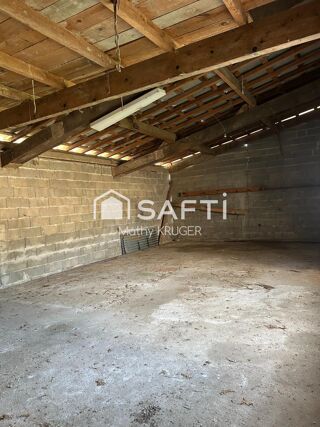  Maison  vendre 3 pices 240 m