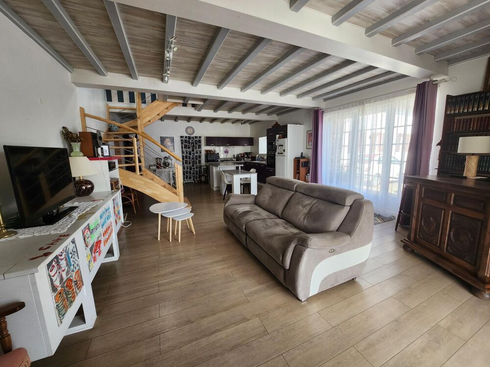 Vente Maison Charmante propriété à la campagne avec gîte classé 3 étoiles Bourdalat