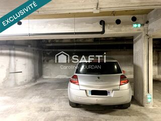  Parking / Garage à vendre 