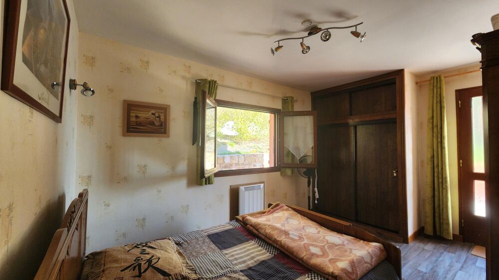 Vente Maison Maison T4 proche des commodités, avec le canal en façade, et un bois exploitable en arrière-plan Saint-vallier
