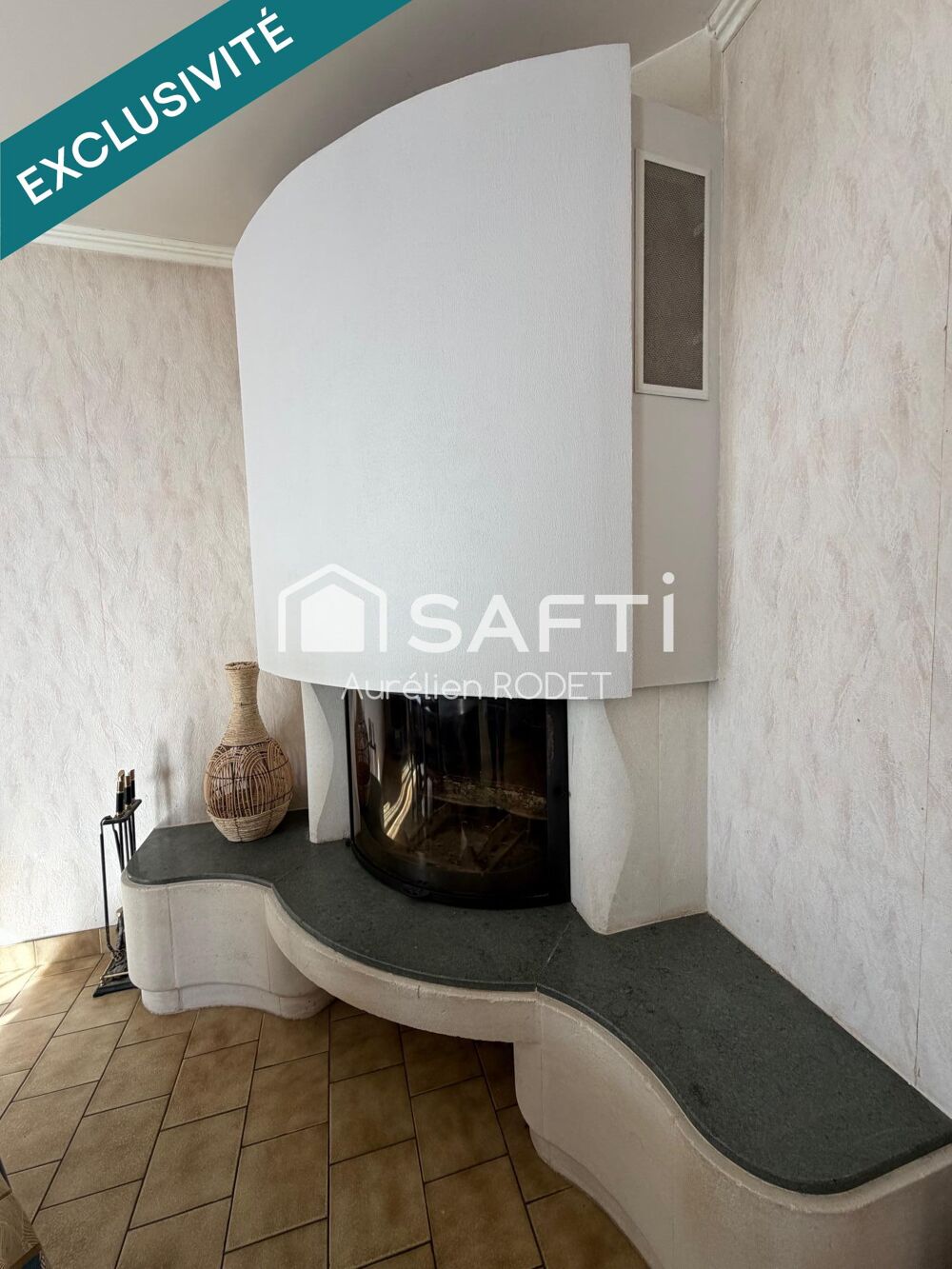 Vente Maison Maison de plain-pied avec garage, 3 chambres. Ardentes