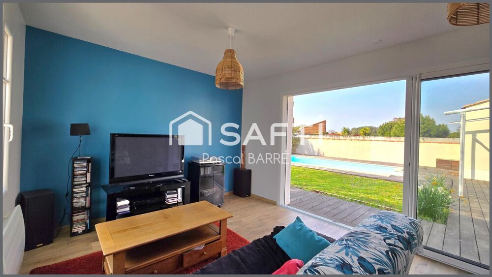 Vente Maison Maison familiale avec piscine, beaux volumes et jardin au calme aux Sables-d'Olonne Les sables-d'olonne