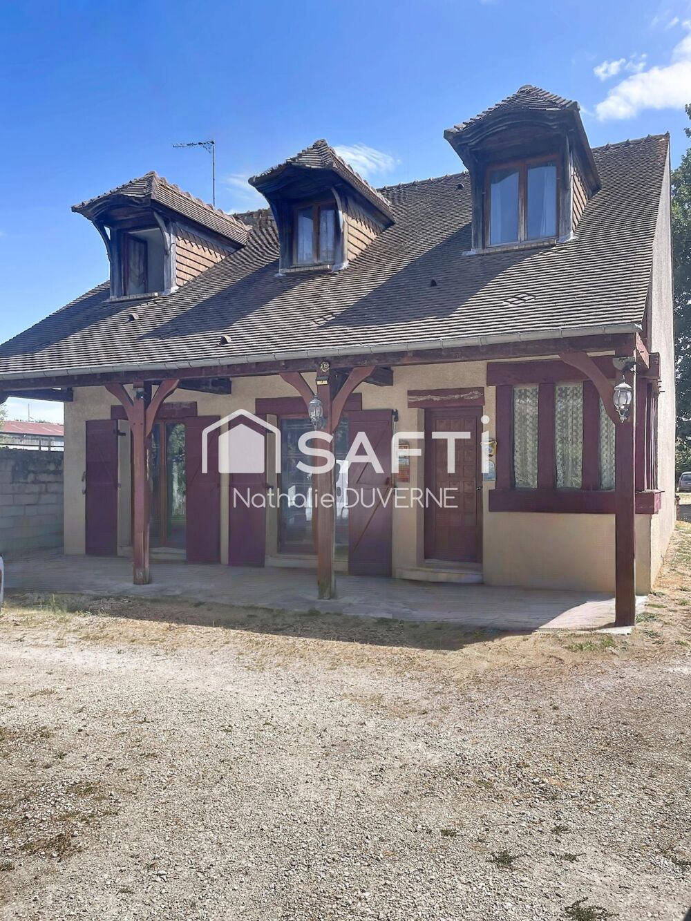 Vente Maison Maison 146 m2 - 4 chambres - Terrain 1756 m2 - idéal artisans pour stockage Boissy-sous-saint-yon