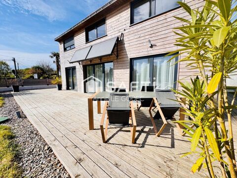   Maison contemporaine Maison - 6 pi�ce(s) - 116 m�