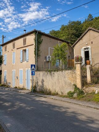 Vente Maison Maison 6 pièces – 158 m² – Terrain 1 780 m² – Seconde maison de 80 m² à rénover Fumel