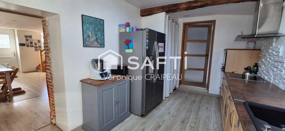 Vente Maison Charme, authenticité pour cette jolie maison familiale de 107m² hab avec 3 chambres, extérieur et piscine en village. La roche-sur-yon
