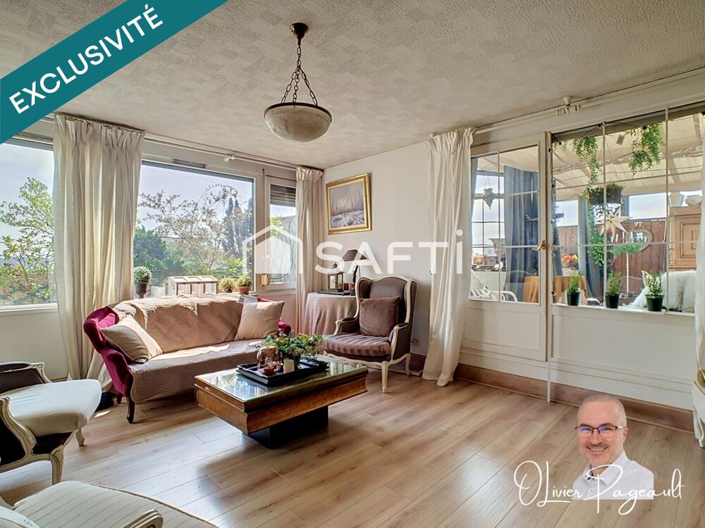 Vente Appartement T4 en dernier étage + 45 m² d'extérieurs : bien rare ! Lyon 8