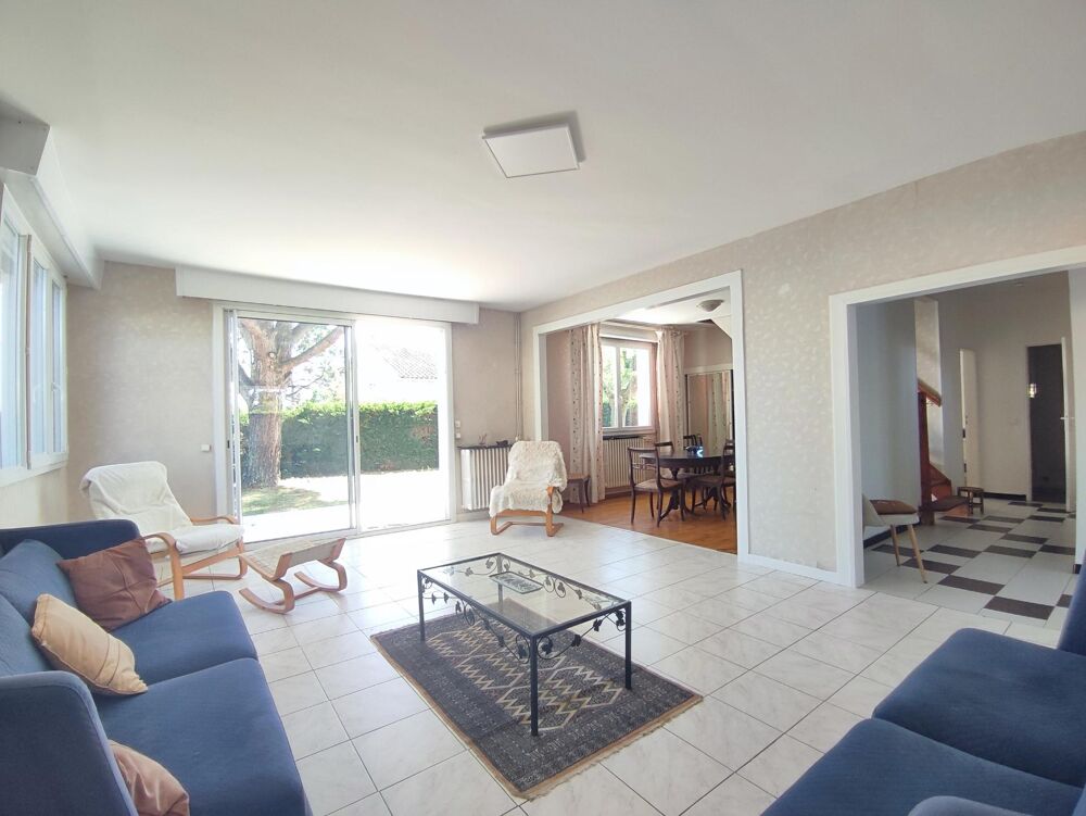 Vente Maison Pessac plateau de Noes – Maison familiale 5 pièces - 130 m² Pessac