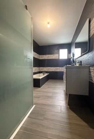  Maison à vendre 6 pièces 137 m²