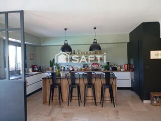  Maison � vendre 7 pi�ces 360 m�