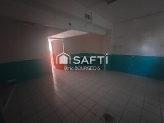  Immeuble � vendre 148 m�