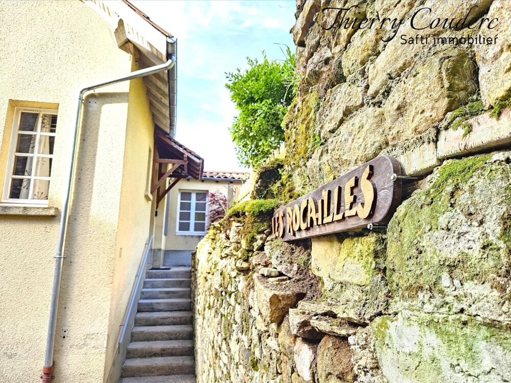 Vente Maison Charmante maison de bourg avec jardin. Carlux