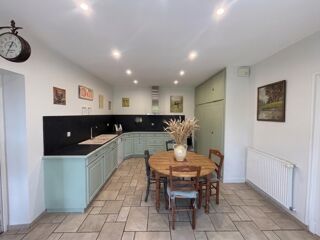  Maison à vendre 9 pièces 274 m²