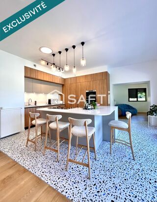  Maison à vendre 8 pièces 284 m²