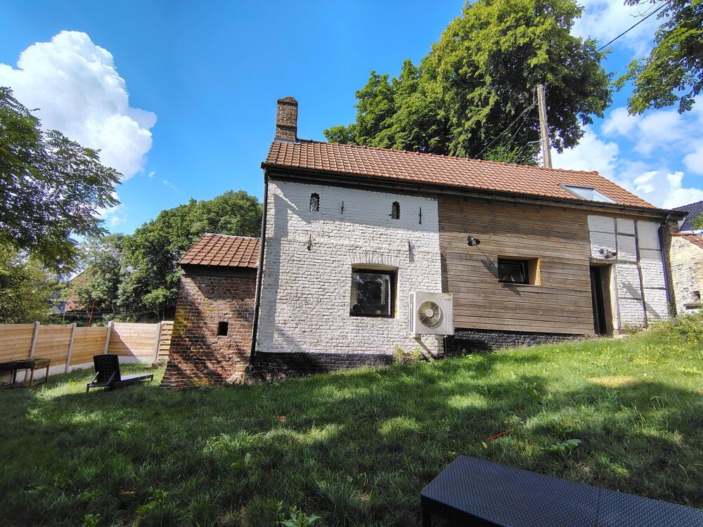 Vente Maison Magnifique flamande rénovée, 160 m²,  4/5 chambres, terrasse avec vue dégagée, parking, jardin clos. Cassel