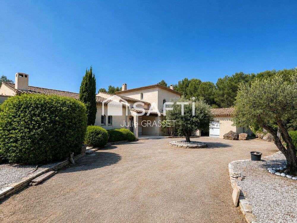 Vente Maison Le luxe de l'espace, le privilège du calme, aux portes de Béziers Beziers
