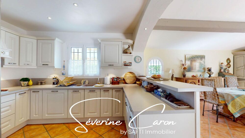 Vente Maison Charmante maison de style provençal à Gonfaron Gonfaron