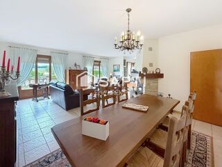  Maison � vendre 8 pi�ces 194 m�