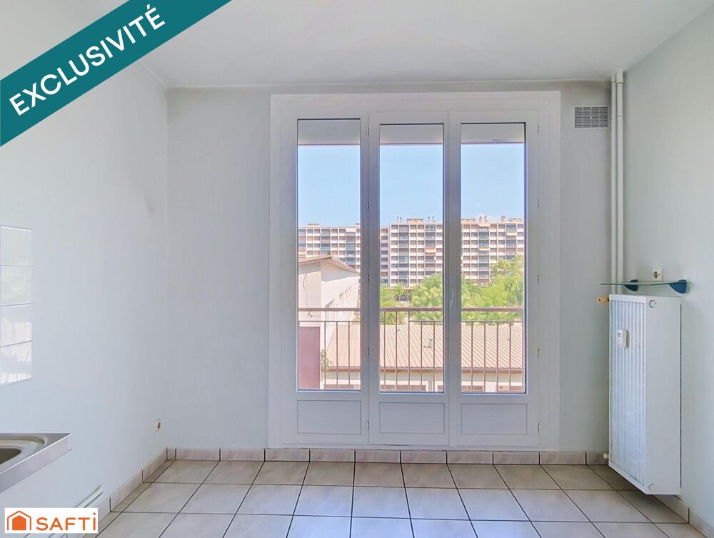 Vente Appartement Appartement 2 pièces - Balcon - Parking - Cave Echirolles